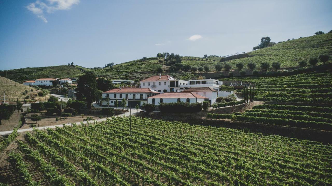 Casal Dos Capelinhos - Douro Hotel Santa Marta de Penaguiao Exterior photo