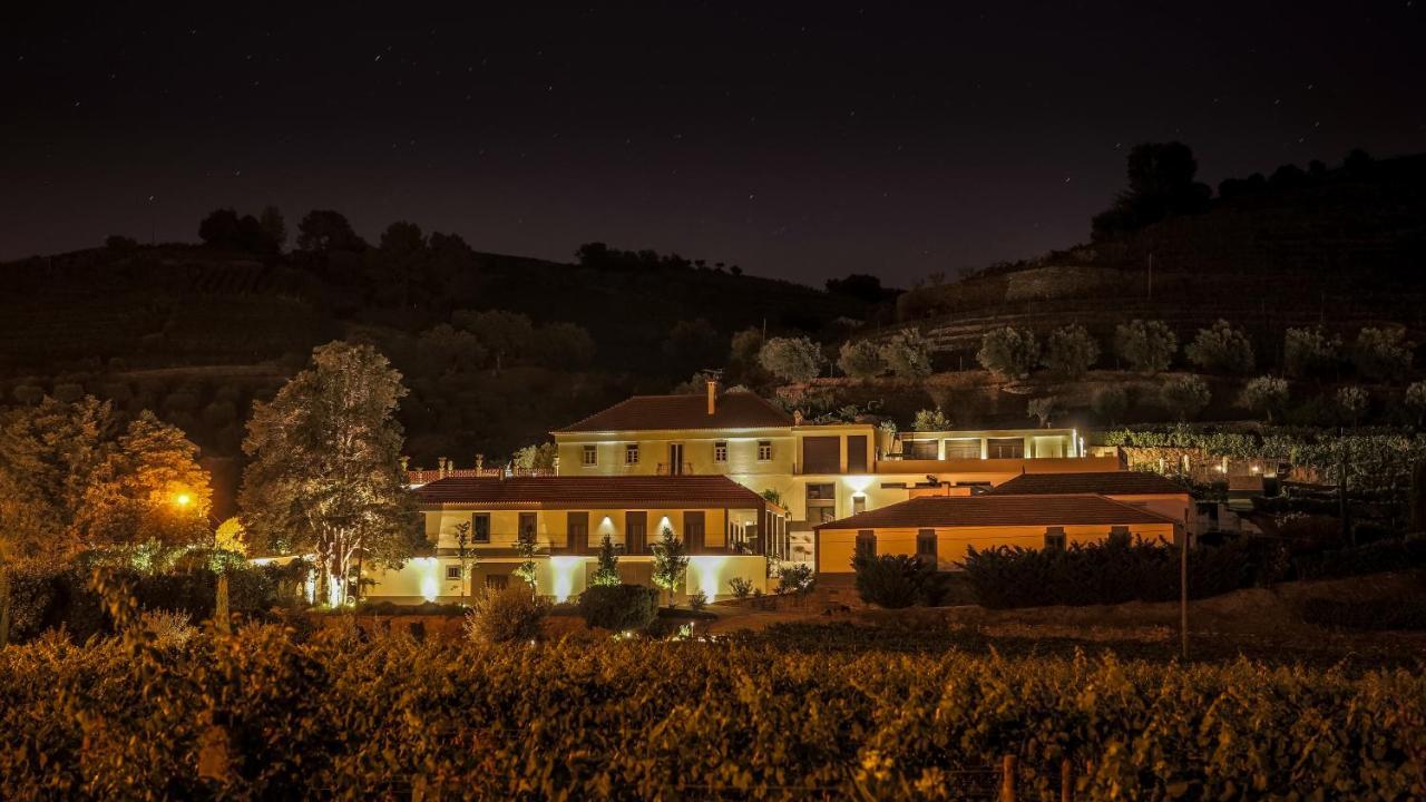 Casal Dos Capelinhos - Douro Hotel Santa Marta de Penaguiao Exterior photo
